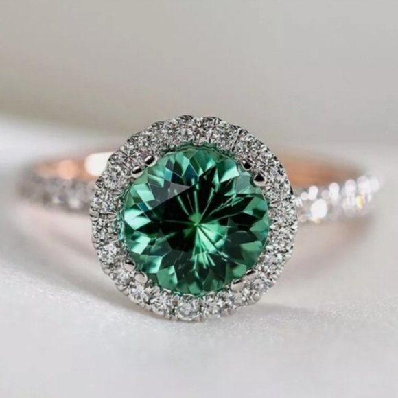 New Simulated Green Emerald 925 Rings - Picture 2 of 5